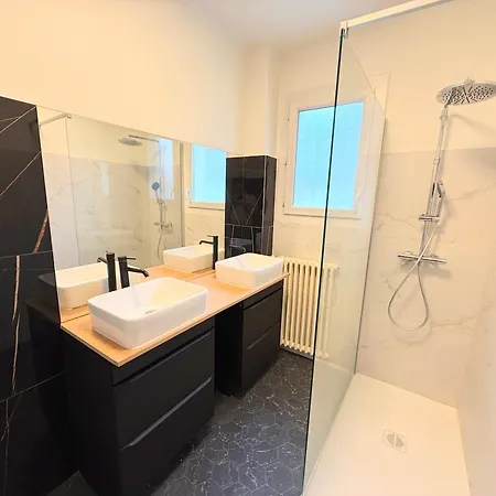 Magnifique T4, Trois Parking Daire Rodez