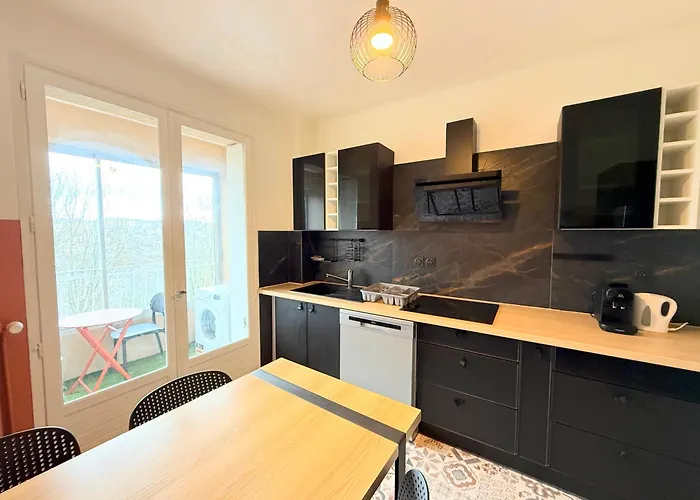 Magnifique T4, Trois Parking רודז