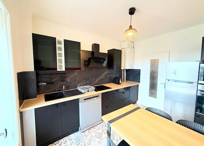 Magnifique T4, Trois Parking * Роде